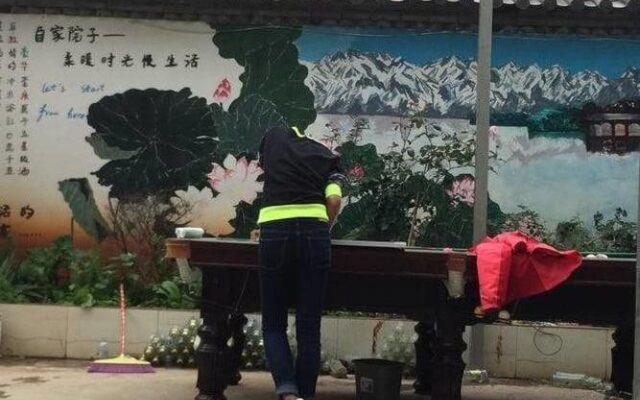Lijiang Courtyard Inn
