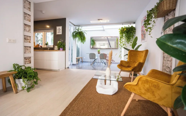 Villa Naim Guest House Cala del Moral