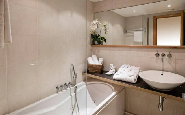 Arthur Properties Rue d'Antibes