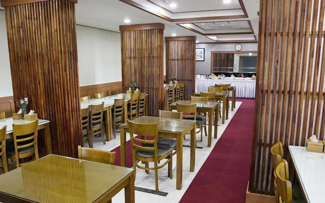 Ra Hotel