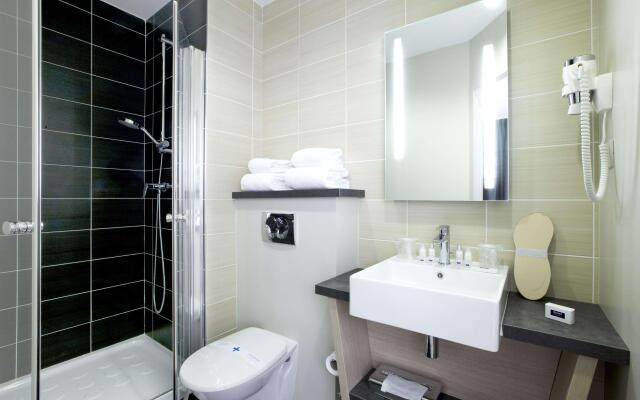 Kyriad Prestige Vannes Centre - Palais Des Arts