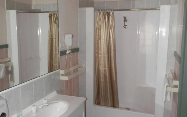 Breeze Holiday Parks - Halls Gap