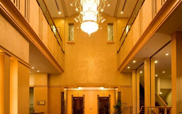 The Crest Hotel Kashiwa
