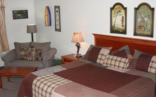 Gladstone Inn & Suites