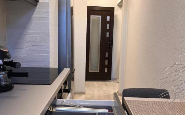 Barney Apartman