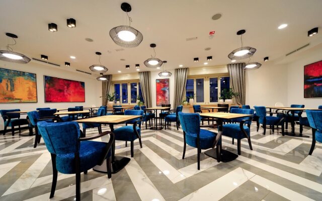 Urban Boutique Hotel