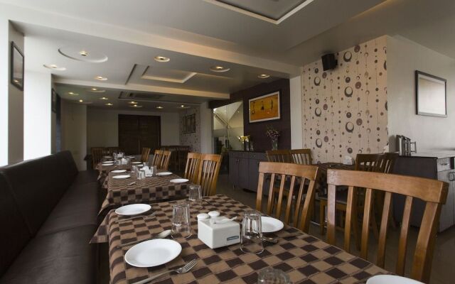 OYO 9088 Hotel Bhagyashree Executive