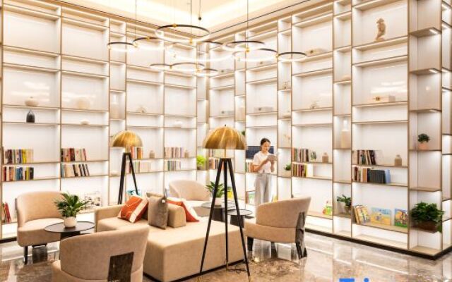Nanjing Binjiang Development Zone Stone Carving Lake Atour Hotel