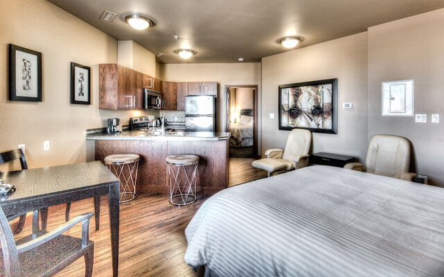 Grand Inn & Residence