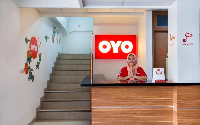 Hotel O Sarkawi Residence