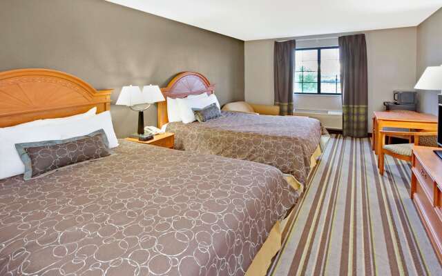 Super 8 by Wyndham South Bend