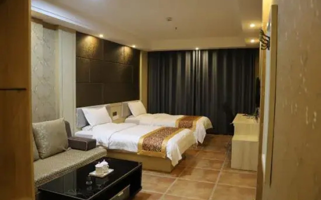 Shilou Qiansheng Business Hotel