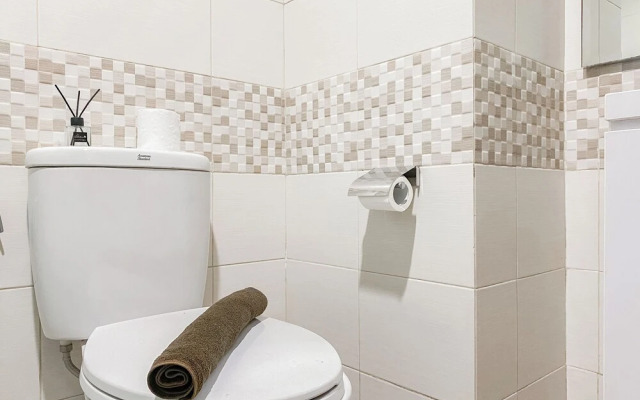 Best Place And Homey 2Br At Tamansari Iswara Apartment