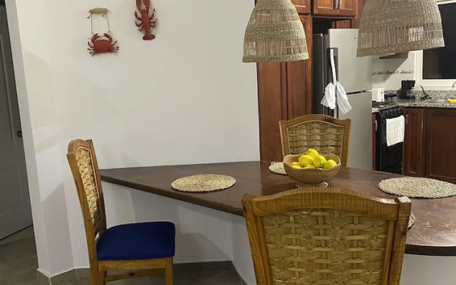 Bahia Azul Beach & Pool Apartment