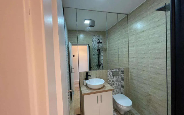 Diamond Luxury Apartment Near Presidential Palace
