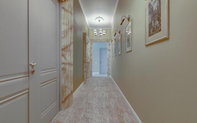 Sutki Rent (Сутки Рент) у Авроры