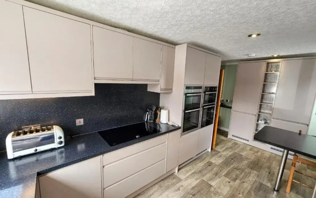 Abermar Guest House