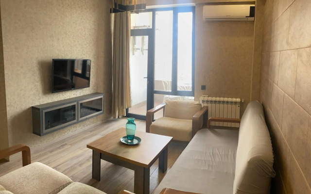 Apartment near 28 Mall