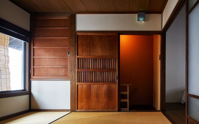 YADORU KYOTO HANARE Mizunoe No Yado