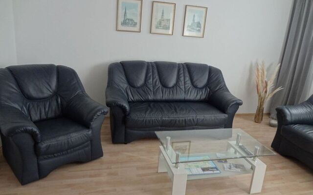 Bright Apartment in Boltenhagen near Sea