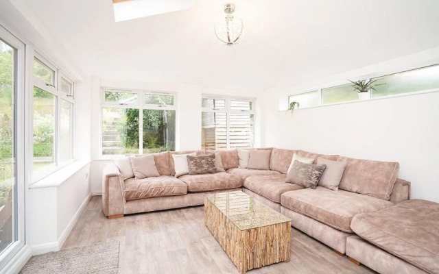 Stag/hen Party House w Hottub, Sauna & Pool Table