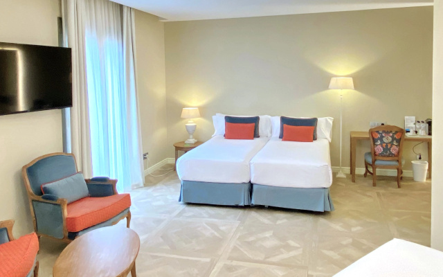 Lamaro Hotel - Image 5