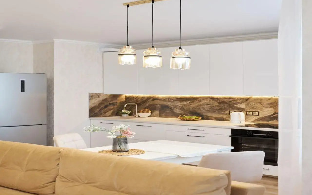 Apartment on 109/6 Nansen Street-1