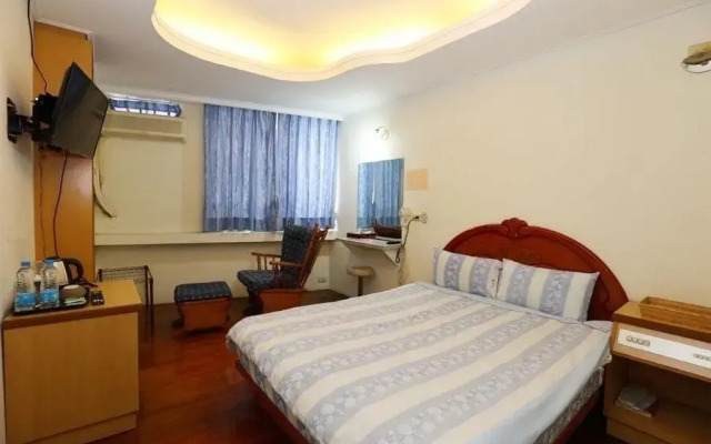 Yushan House B&B