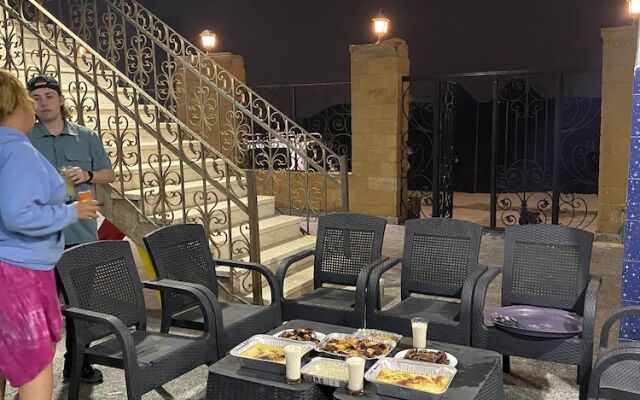Pyramita Hotel