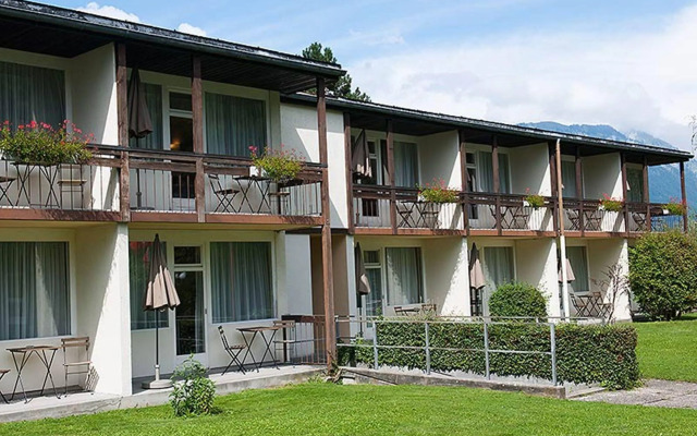 Jungfrau Hotel Annex Alpine Inn