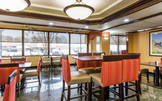 AmericInn by Wyndham Memphis East