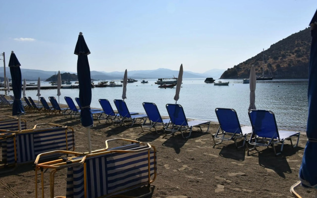 Minoa Hotel