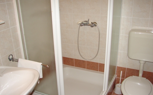 Apartment Nada - close to the sea and sea view A2 Brela, Riviera Makarska