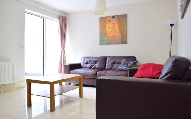 5 Bedroom House On Grand Canal