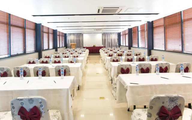 Parkside Sunline Hotel