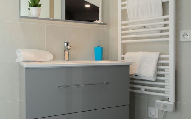 Studio Paradise Five Stars Holiday House