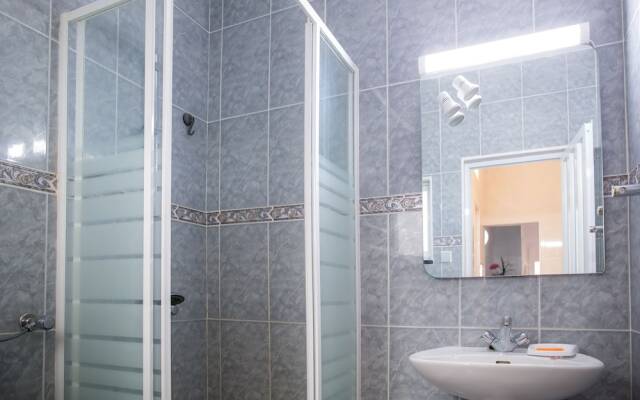 Historical Central House By Dreamalgarve