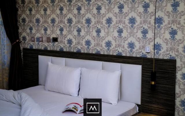 Mo-House Hotels and Apartments
