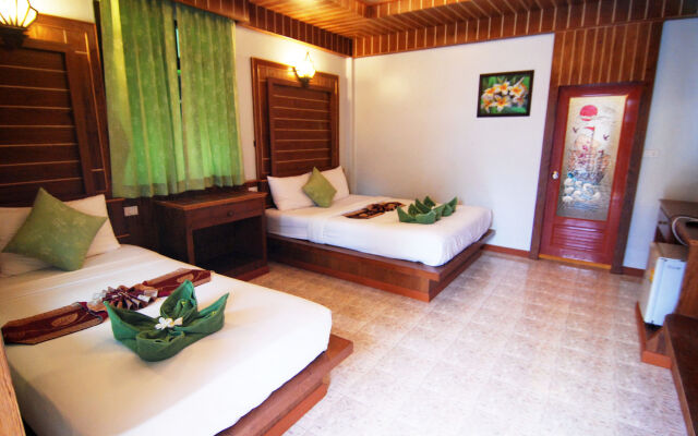 Lanta Nature Beach Resort