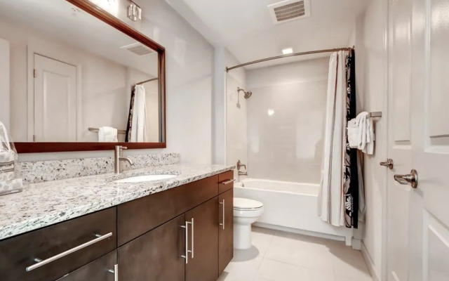 Ovation at Park Crest by Bridgestreet