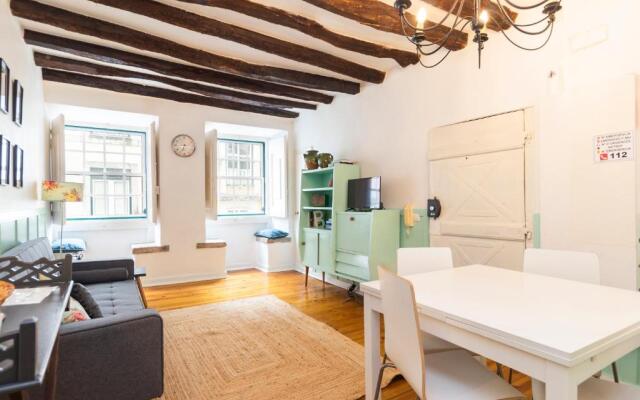 Alfama Patio Apartments