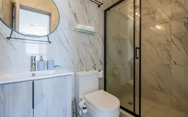 w Comfy 1BR w Great View in Calle 50