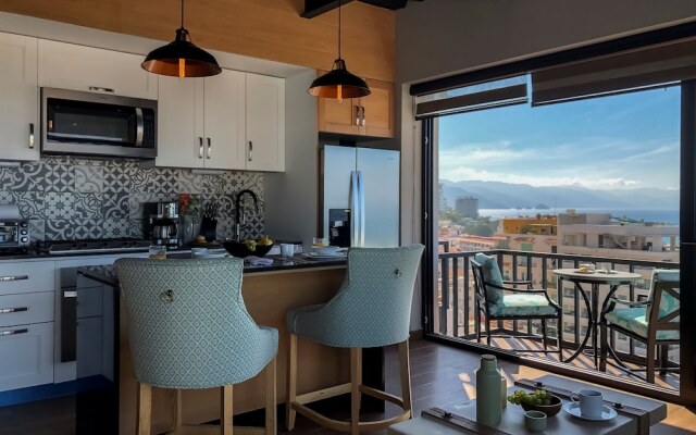 Pinnacle Resorts 179