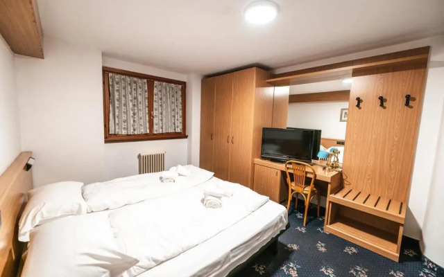 Hotel Renzi