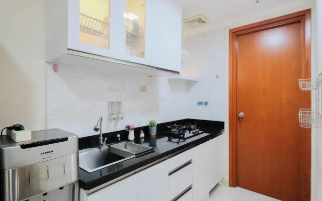 Strategic 2Br Apartment Grand Palace Kemayoran