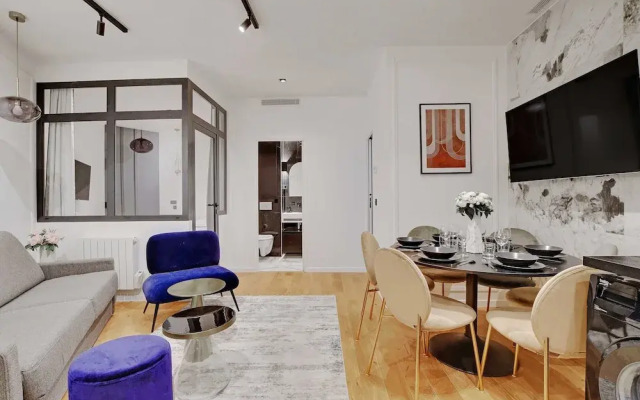 Authentic apt - 2br/6p - Rue des Martyrs - Opera