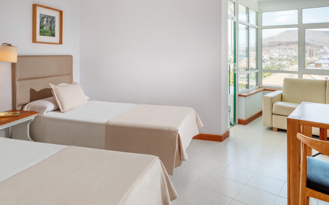 Aparthotel Parque Santiago IV