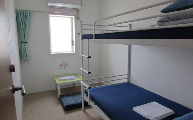 Okinawa Sora House - Hostel