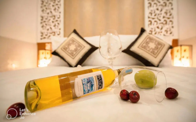 Felix Hotel