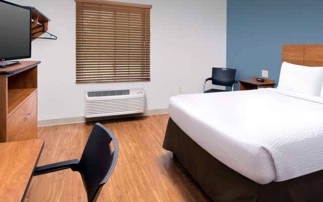 Extended Stay America Select Suites - Cleveland - Airport